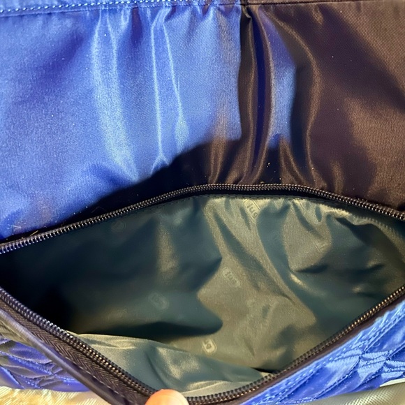 Lug Signature Collection Charleston Tote in Cobalt Limited Edition - Picture 5 of 9